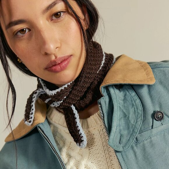 Edith Bandana - Picture 1 of 4